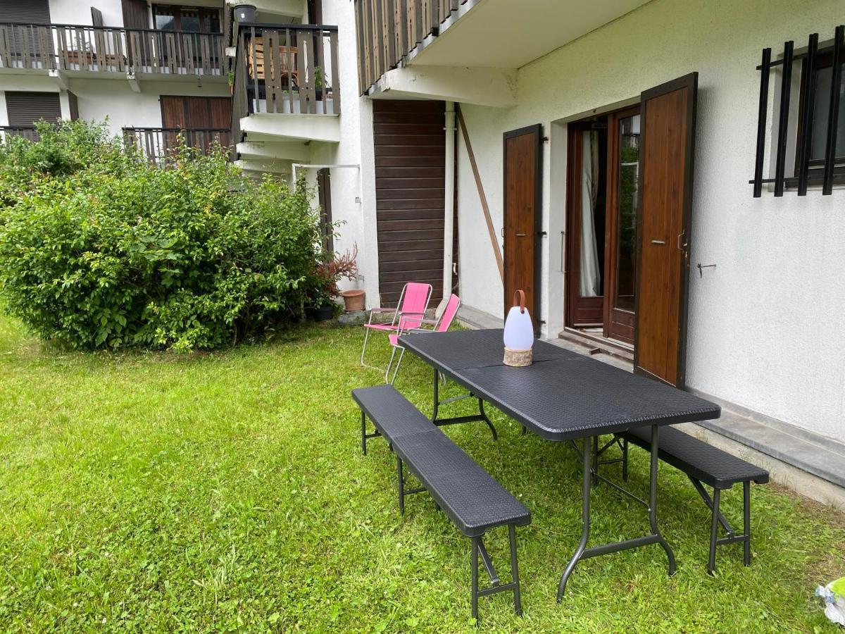 Appartement Style Chalet Avec Grande Terrasse Et Parking Prive Chamonix Eksteriør billede